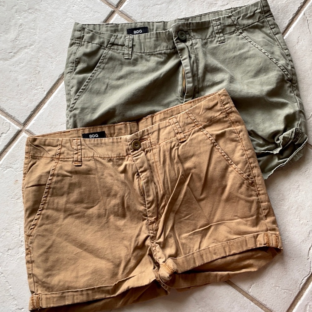 Bundle BDG shorts 27 Khaki and Green